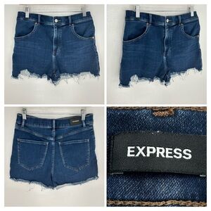 Express Super High Rise Mom Shorts Size 8 Blue Raw Hem Denim Jean‎ Shortie Y2K